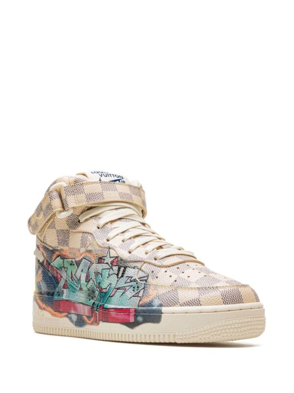 x Louis Vuitton Air Force 1 Mid Sneakers – Image 2