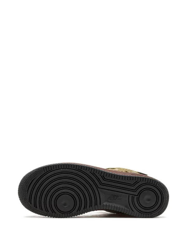 x Louis Vuitton Air Force 1 Sneakers – Image 4