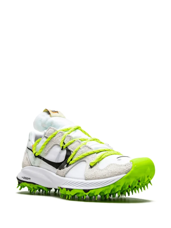 'Zoom Terra Kiger 5' Sneakers – Image 2